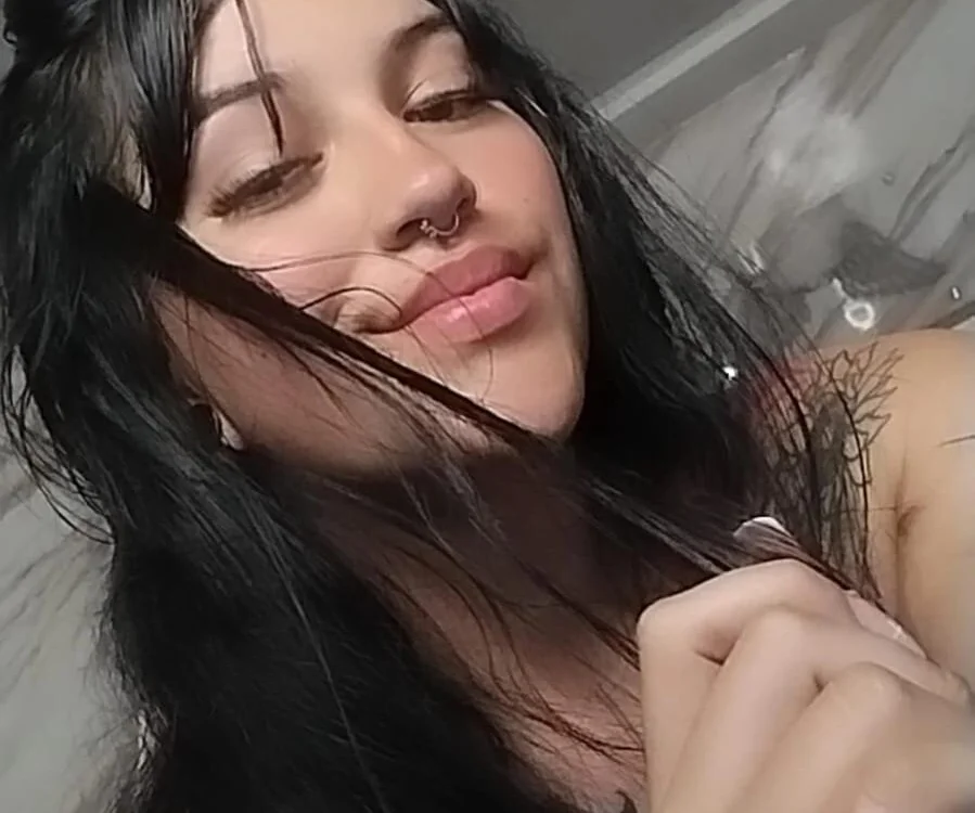 sofia_sanchez_v 离线聊天室