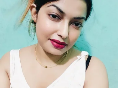 HotNehaChowdhury profile