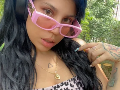 Cuteandhornyy profile