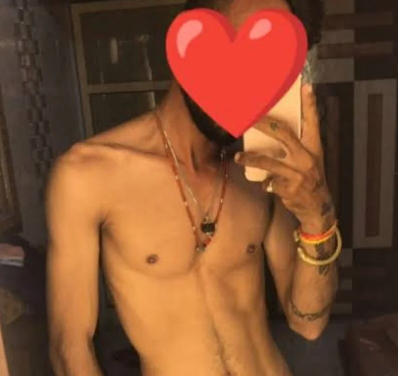 College-Boy- offline XXX-chat