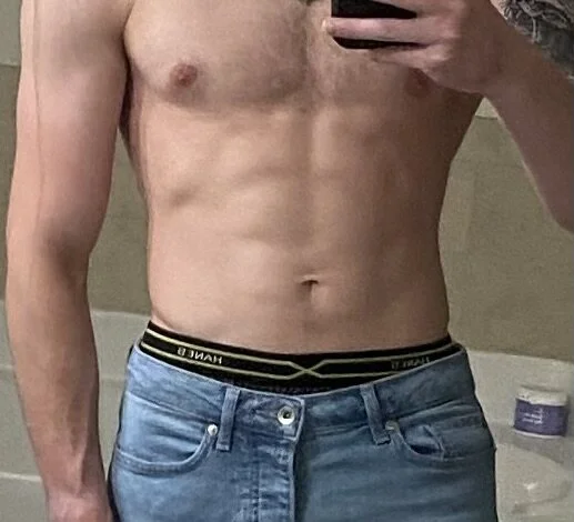 ggman179 離線 XXX 聊天