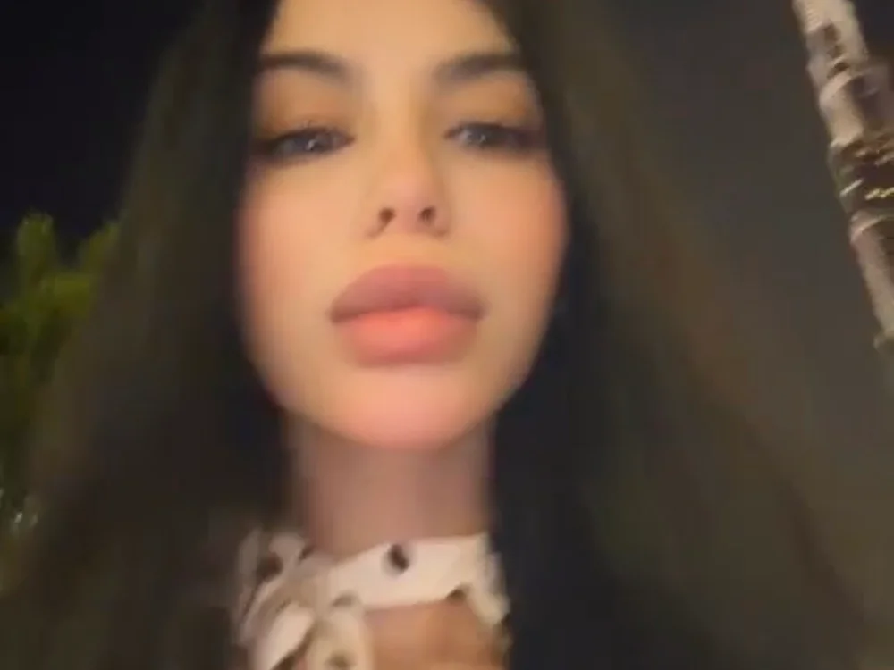 ORLA94 Chat XXX Ngoại tuyến