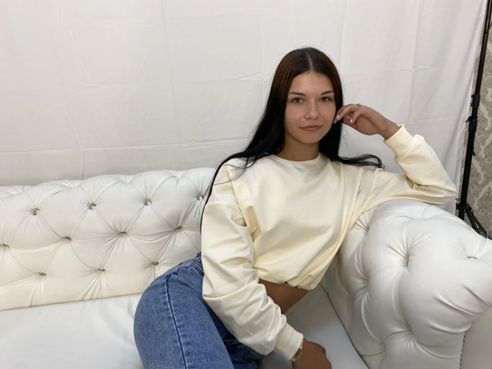 iristorres Adlı Modelin Çevrimdışı Sohbet Odası