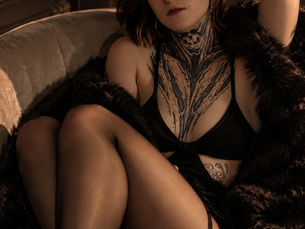 Blackk_Velvet_'s Offline XXX Chat