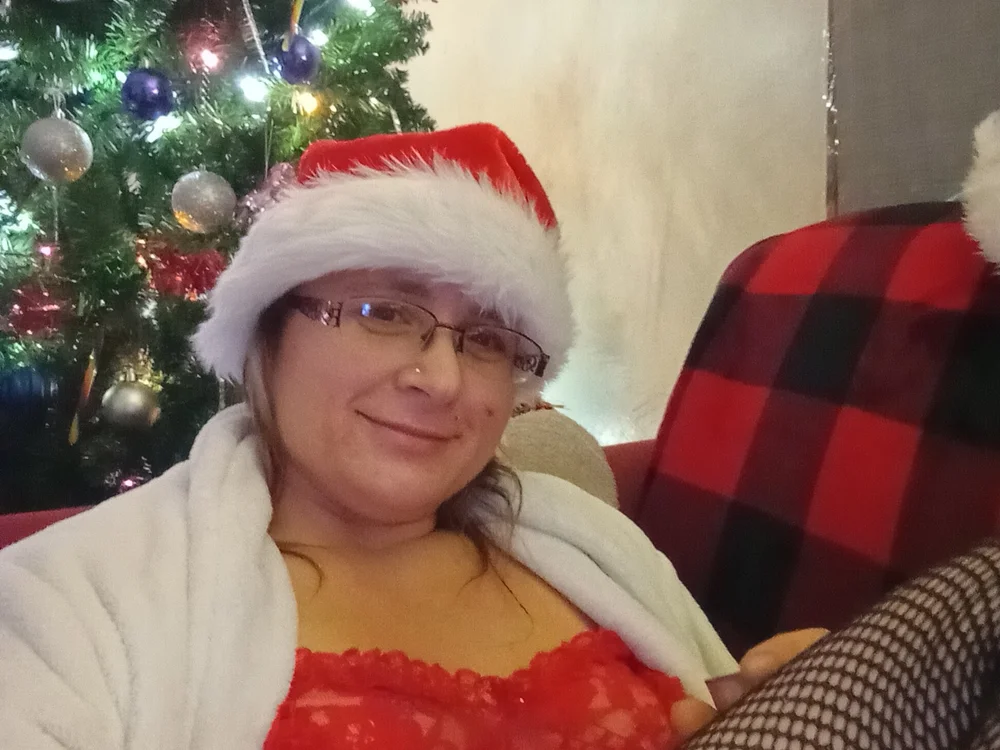 ghostlady84's Offline Chat Room