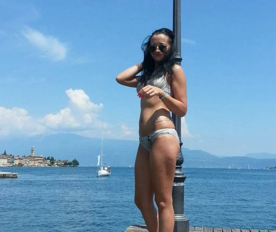 norah_blanka offline chatrum