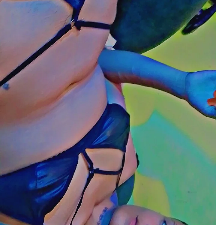 Aron_777 Chat XXX offline