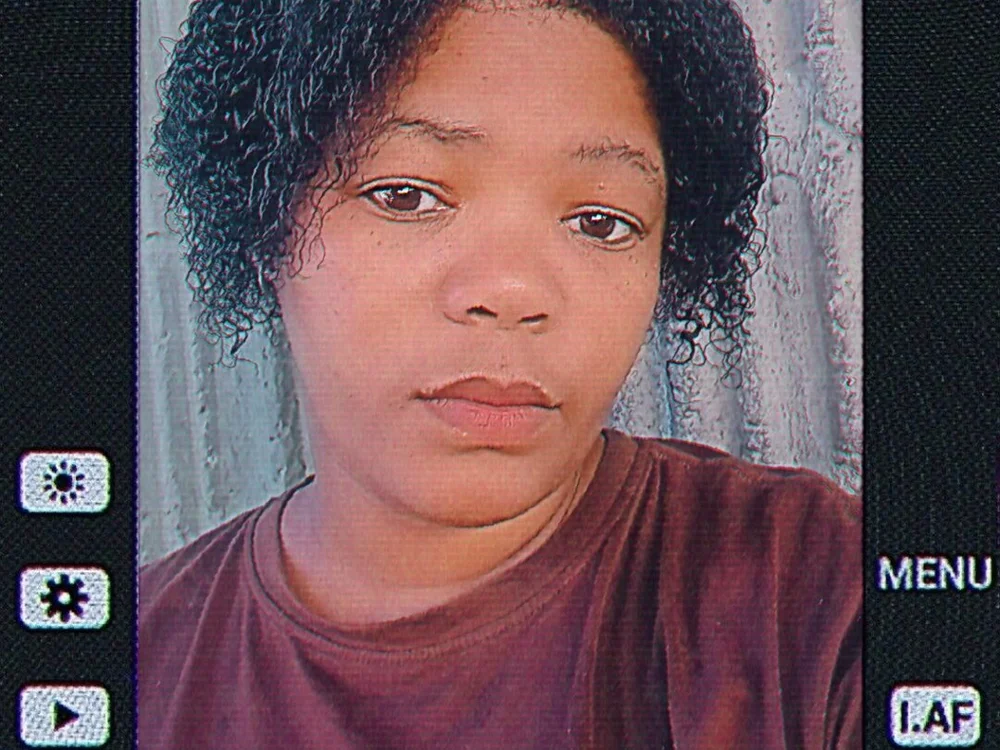 Sexy_Petite22n Offline XXX chat