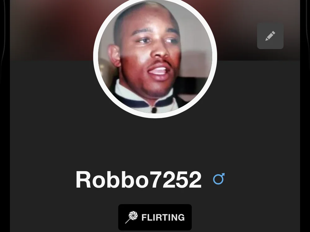 Robbo7252's Offline Chat Room