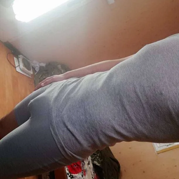 anis3g4 Offline XXX-chat