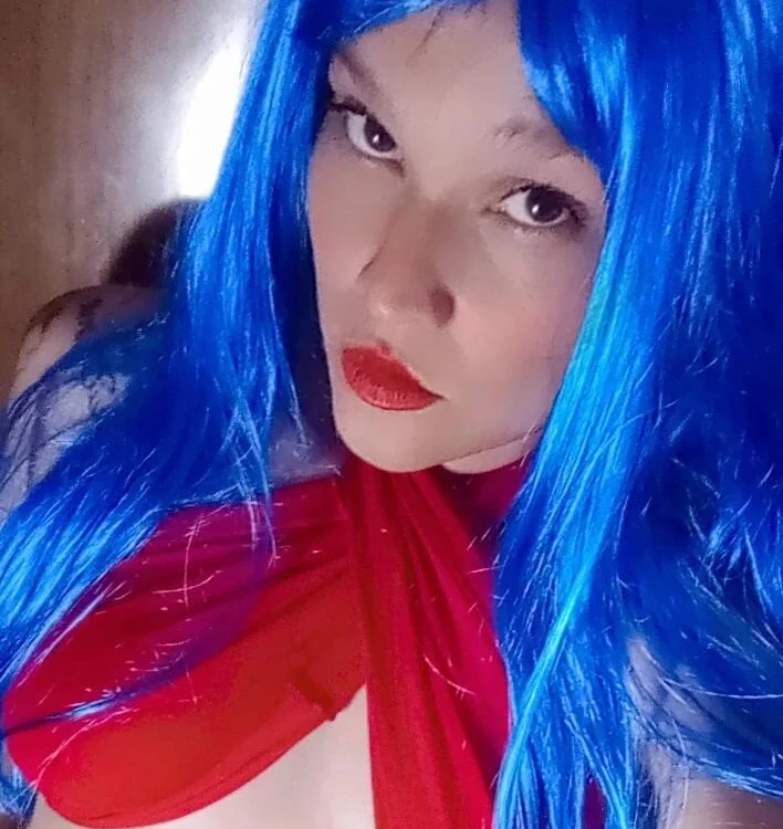 Lulypopblue's Offline XXX Chat