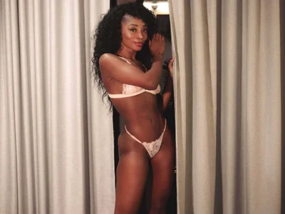 KimberlyBanks2 profile