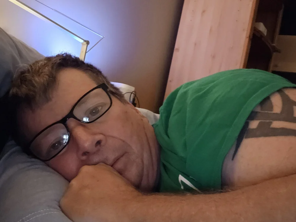NCCreekLife's Offline Chat Room