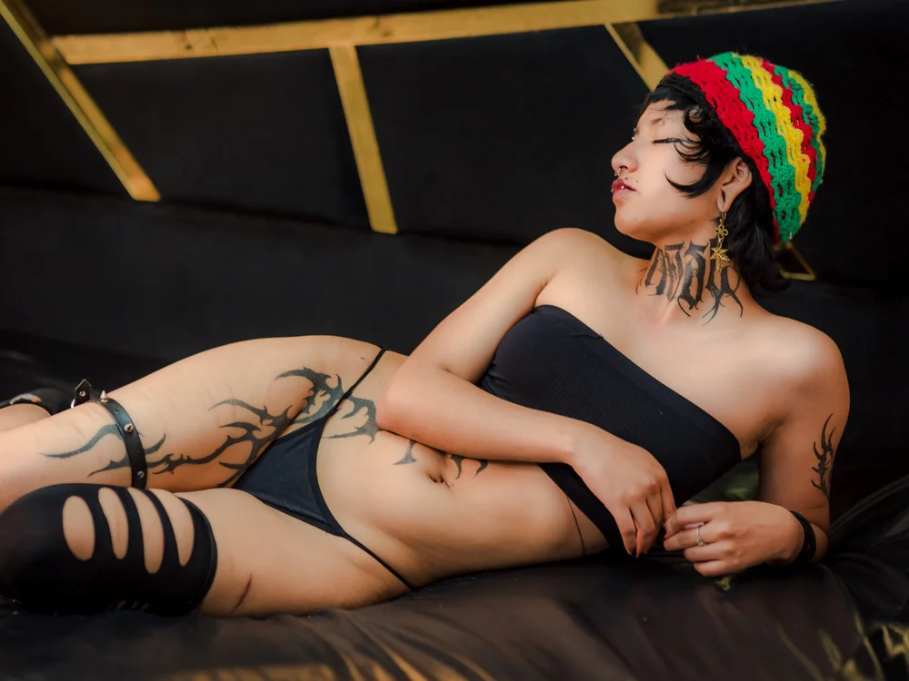 Psycho_Neko's Offline XXX Chat