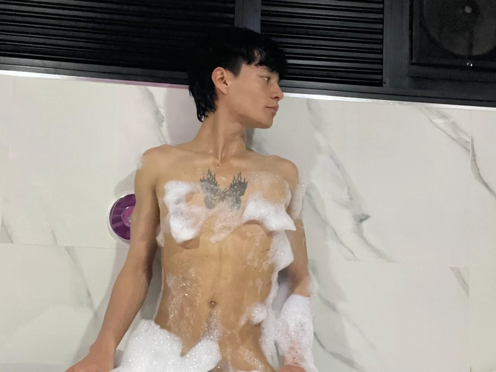 alex_russo__ Offline XXX Chat