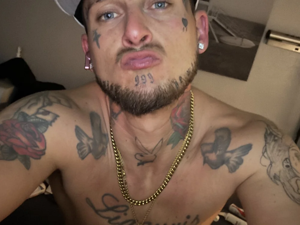 Offline chatovací místnost TheoneTonyLoco