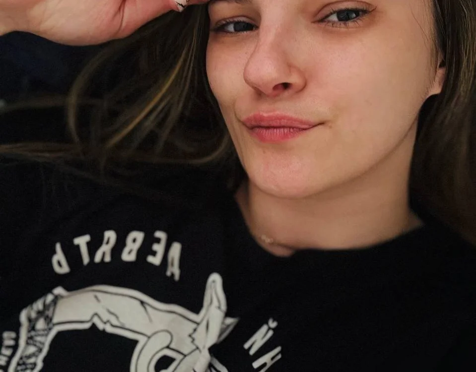 ms_molly's Offline XXX Chat