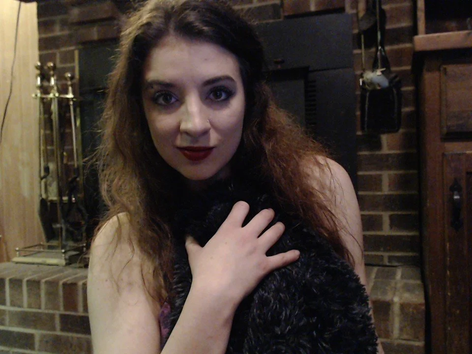 DarlingAislinglive's Offline Chat Room