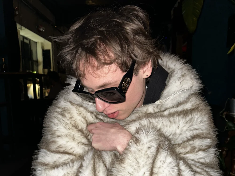 Офлайн-чат XXX DavidFlipU2000