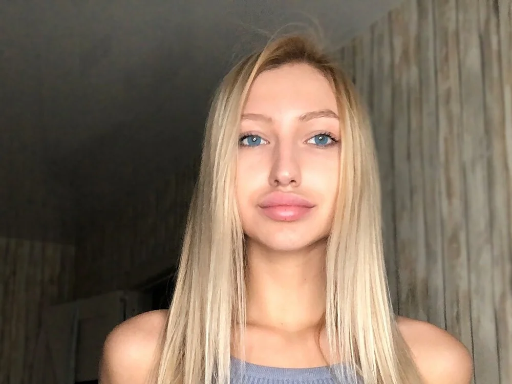 AnneliMerle's Offline Chat Room