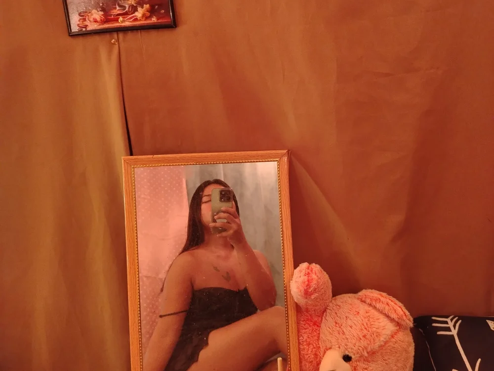 Nauthyxlara 離線 XXX 聊天