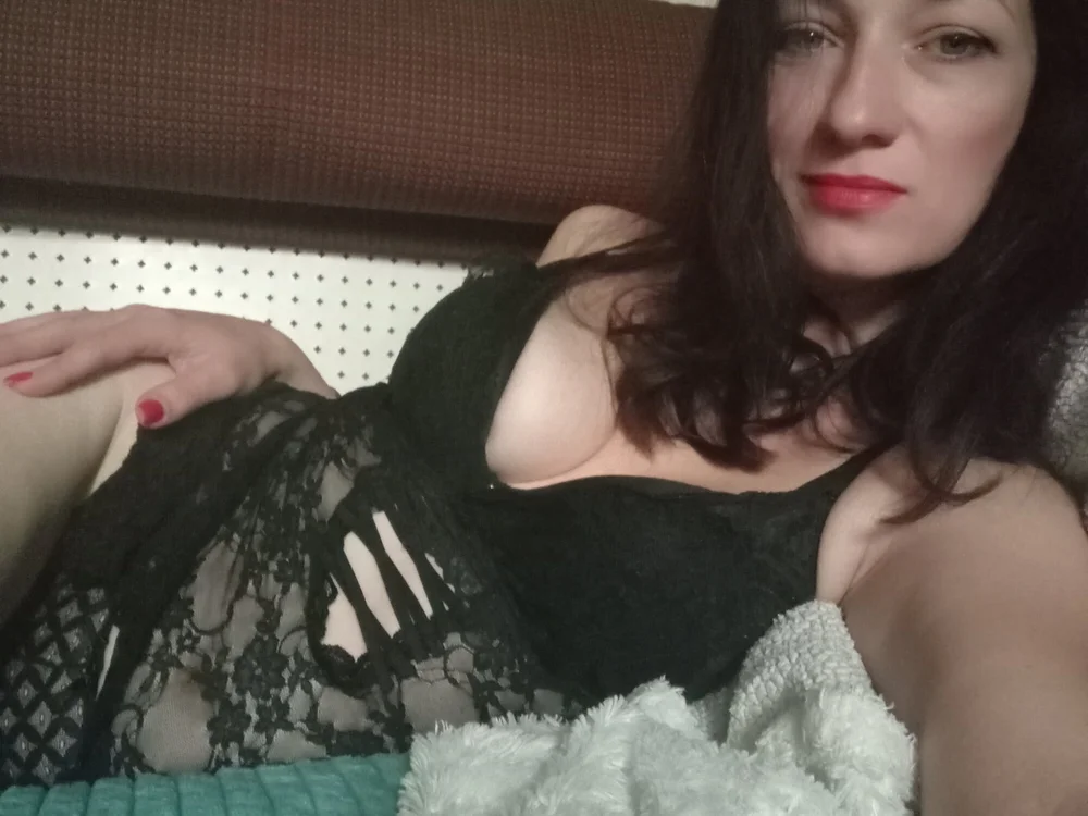 Jesy_Bombity offline chatrum