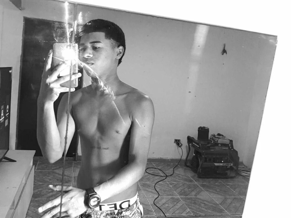 TonnyMarck – Offline XXX chat