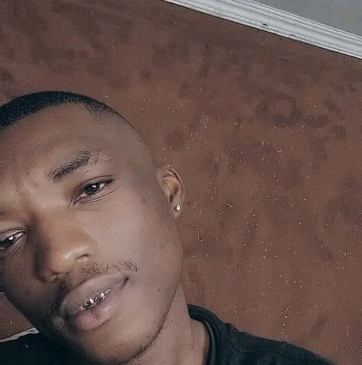 Nhlamulomolo offline chatrum