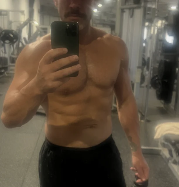 FrankyJK Offline XXX-chat