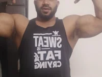 Muscleboy099 offline cam