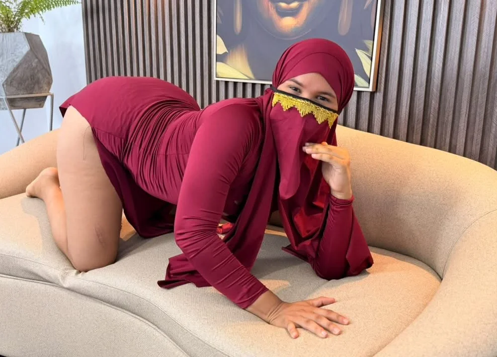 ginaa_arabic Chat XXX offline