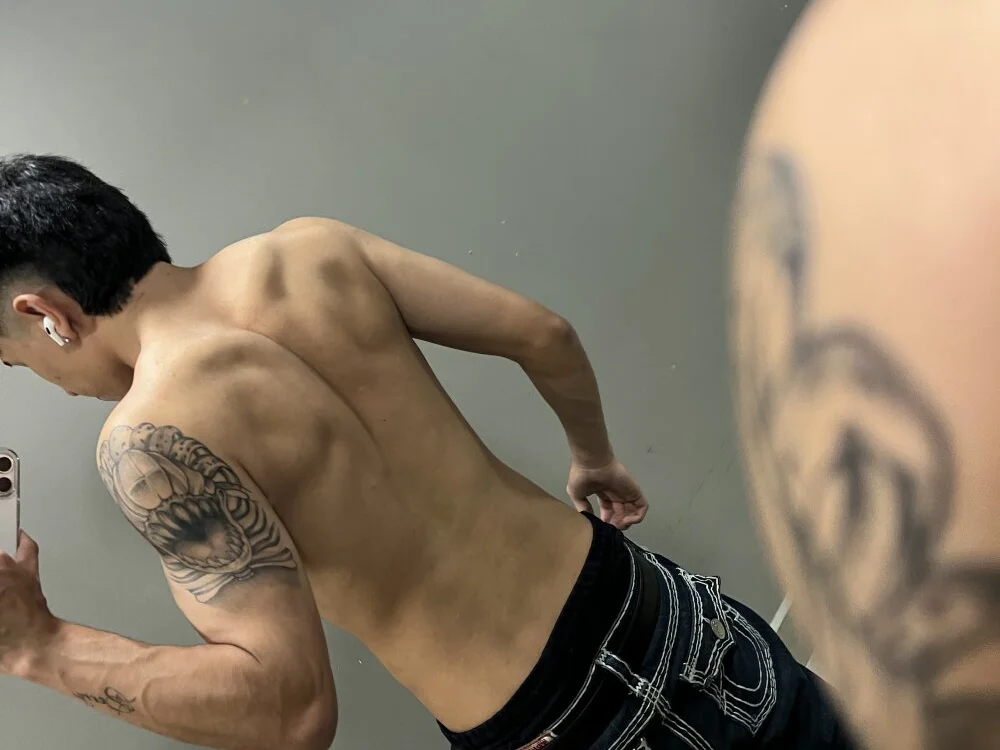 pabonsitoo 离线XXX聊天