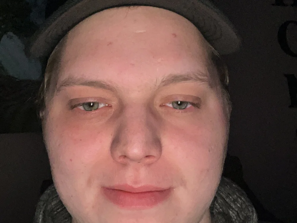 YoungGay21's Offline XXX Chat