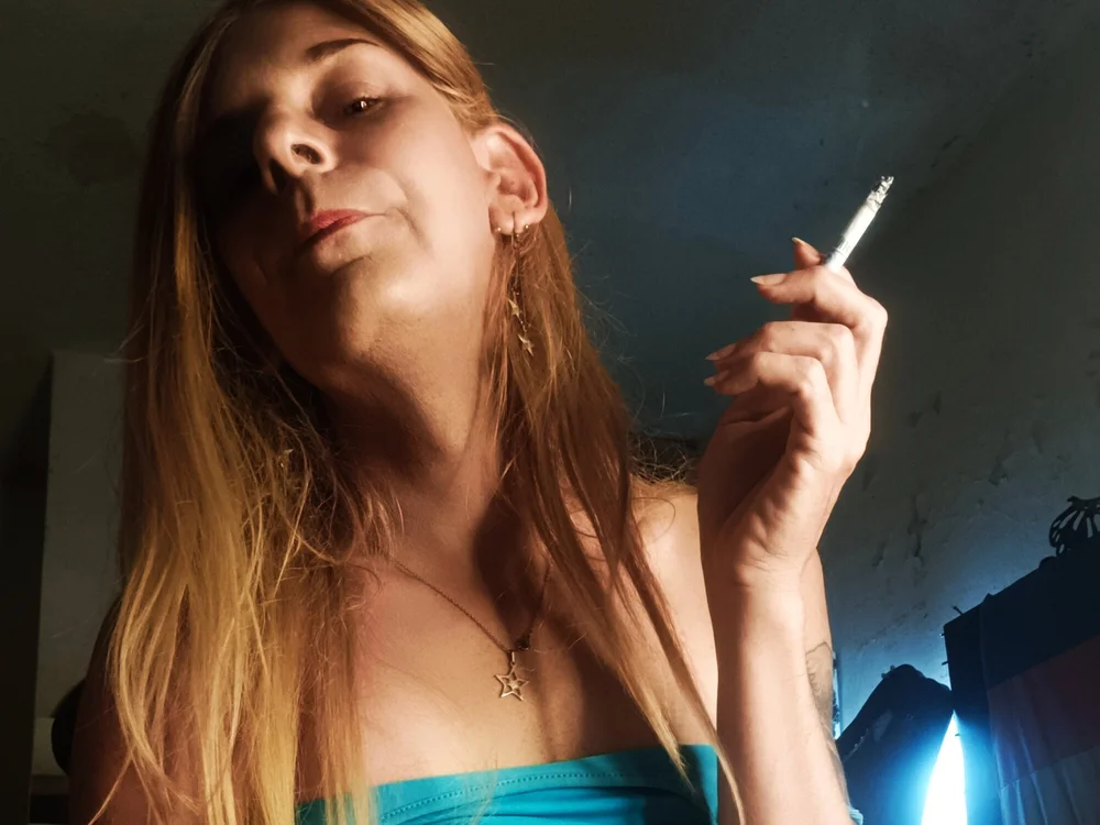 verosmokes offline XXX-chat