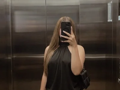 LOunNa-_Sexxy on StripChat