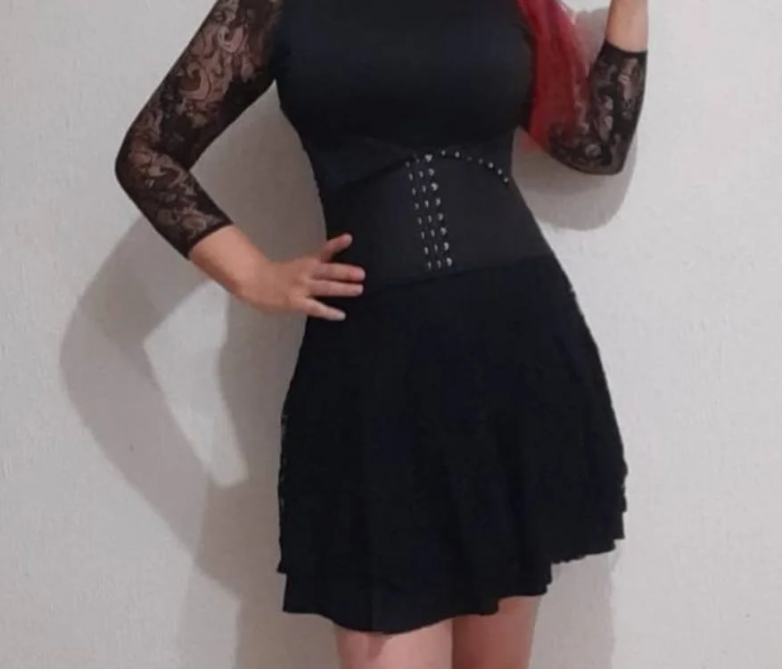 دردشة DerryGalletita الجنسية دون اتصال