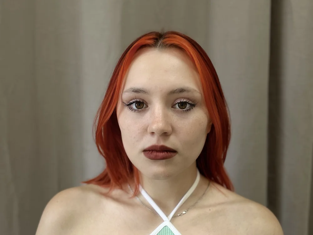 CatherineBooton's Offline Chat Room
