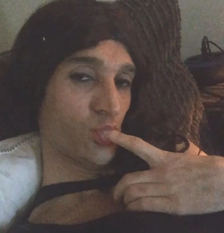 AnnaAnales' Offline XXX Chat