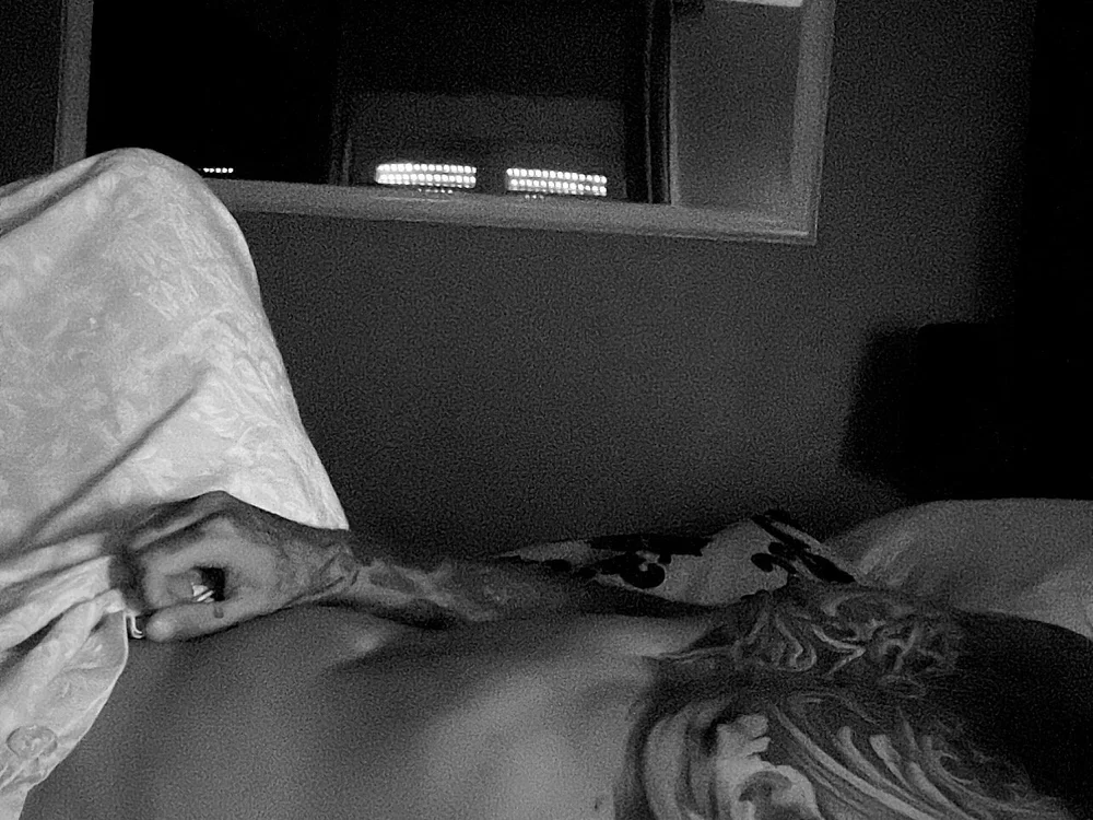famousinked666 offline chatrum