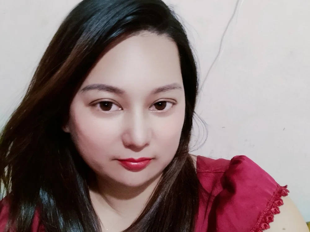 Madeline-Venus অফলাইন চ্যাট রুম