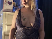 juicylucymeow's webcam live show