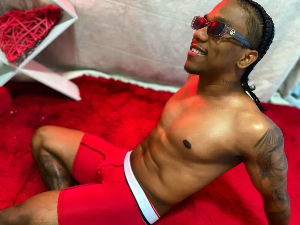 LIAM_SLIM Offline XXX-Chat