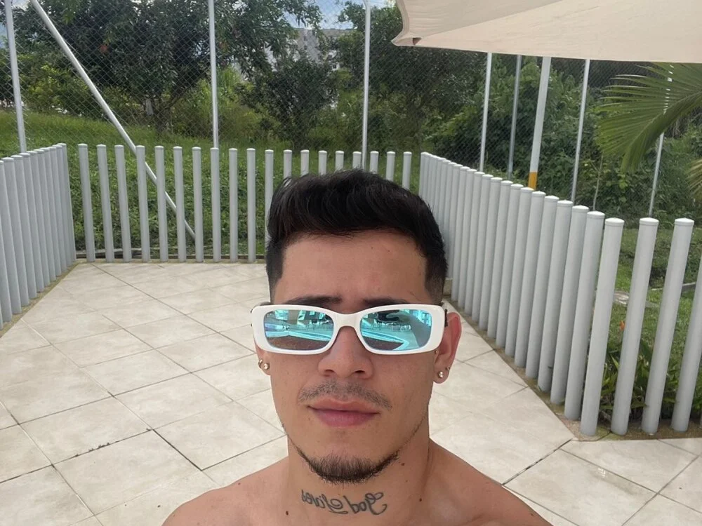 hell_twink 離線 XXX 聊天