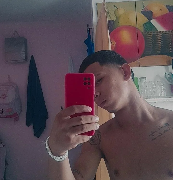 King_Alpha21n Offline XXX chat