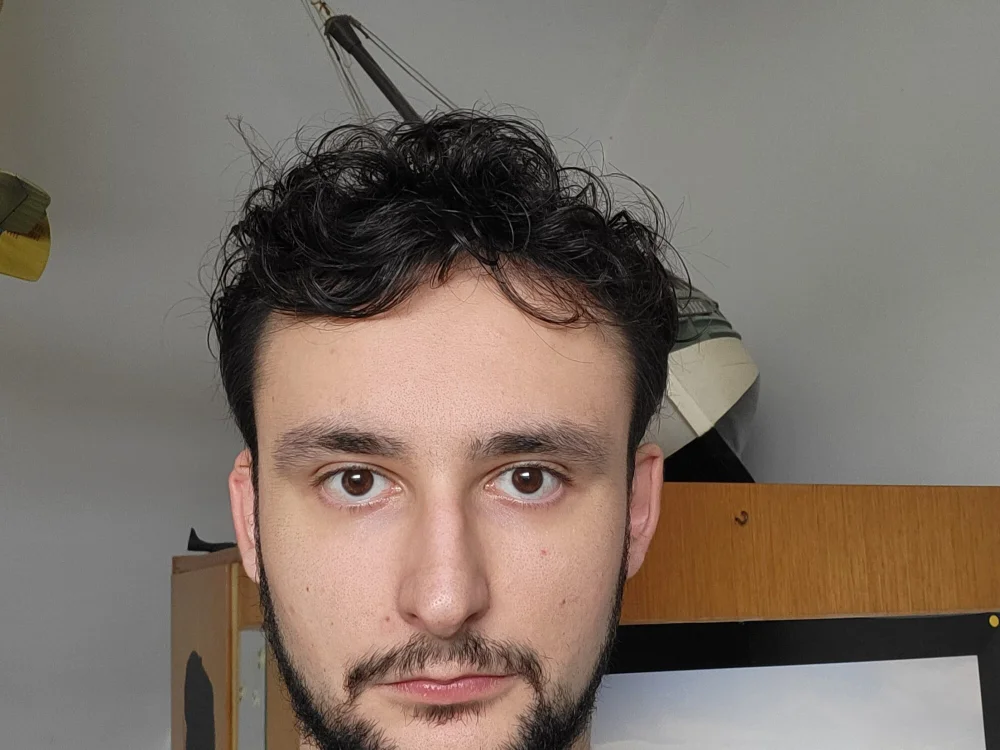 francois_White2 offline chatrum