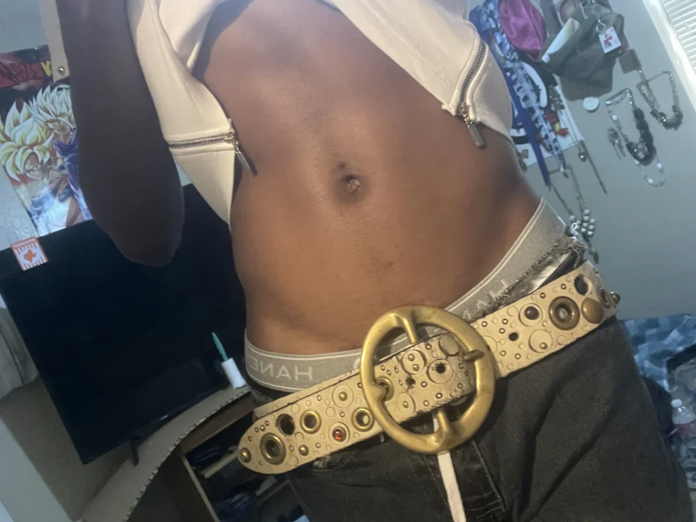 Pyth0n01's most recent online preview