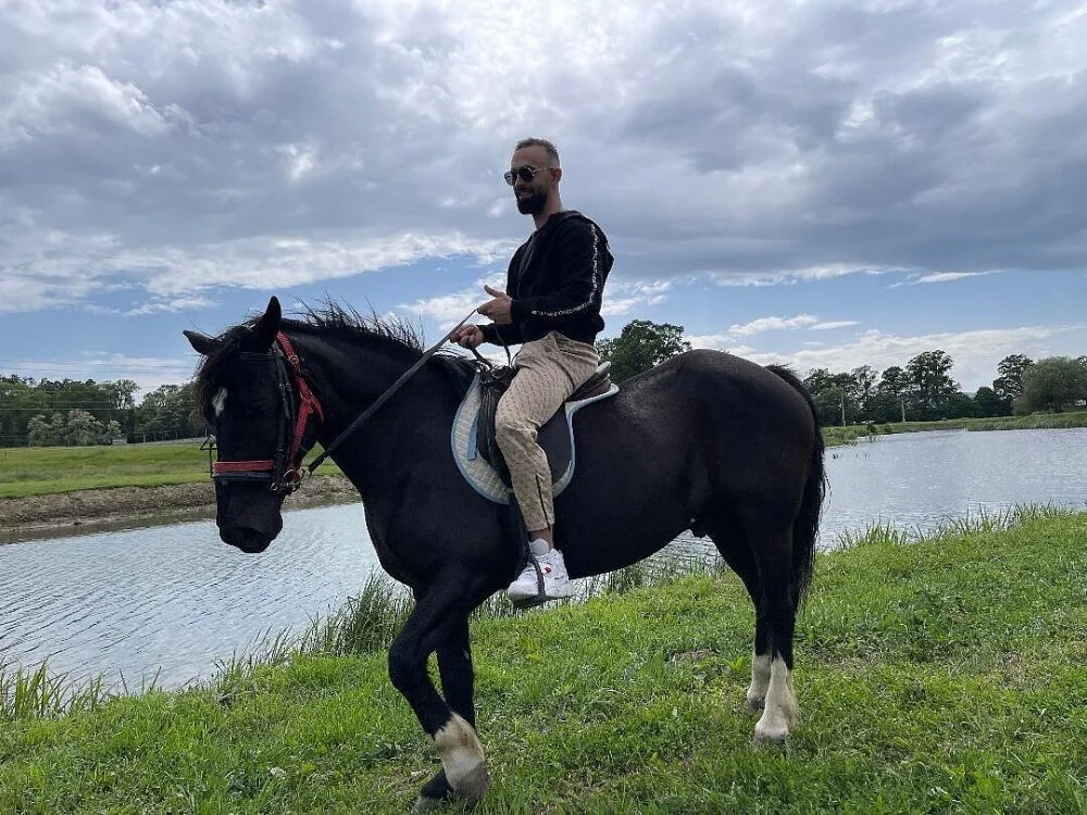 MichaelMasterss Adlı Modelin Çevrimdışı XXX Sohbeti