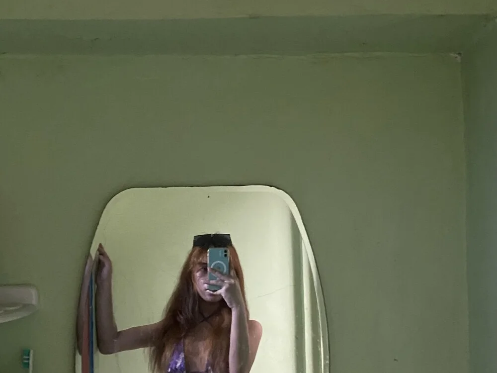 Victoria_Wilton69xn Offline XXX chat