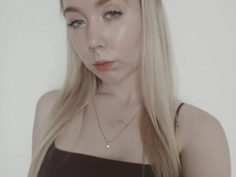 EasterAlgood's Offline XXX Chat