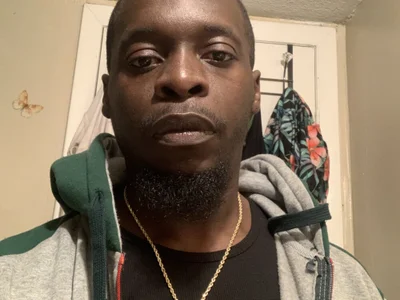 makeherfeelg profile